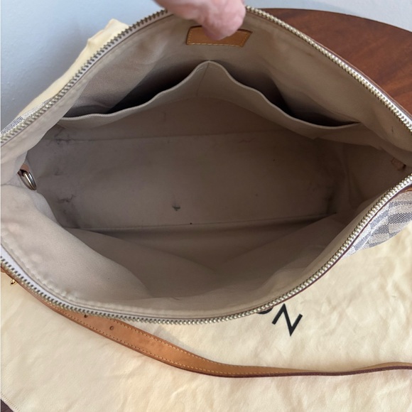 Louis Vuitton Siracusa Damier Azur Crossbody Bag - Brown, Blue and Cream - Picture 4 of 8